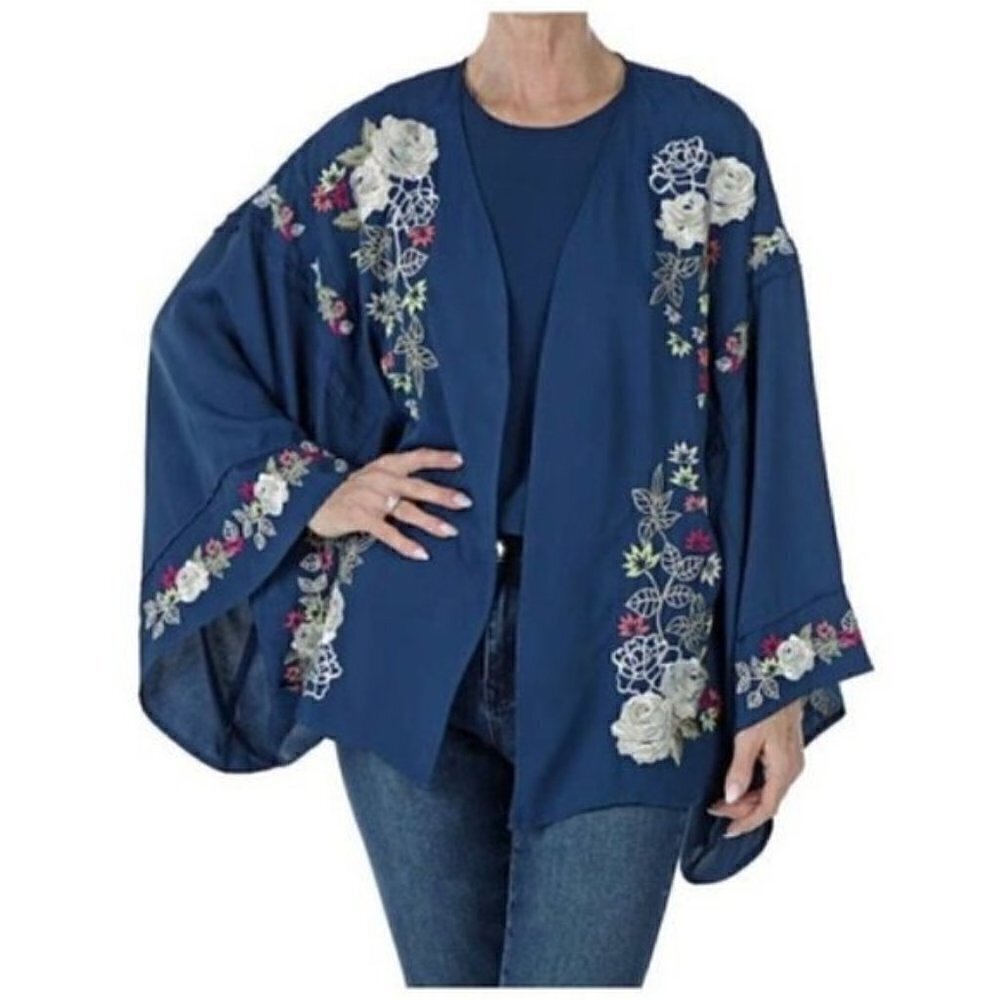 NWOT DG2 By Diane Gilman Blue Floral Embroidered Boho Open Front Kimono Top
